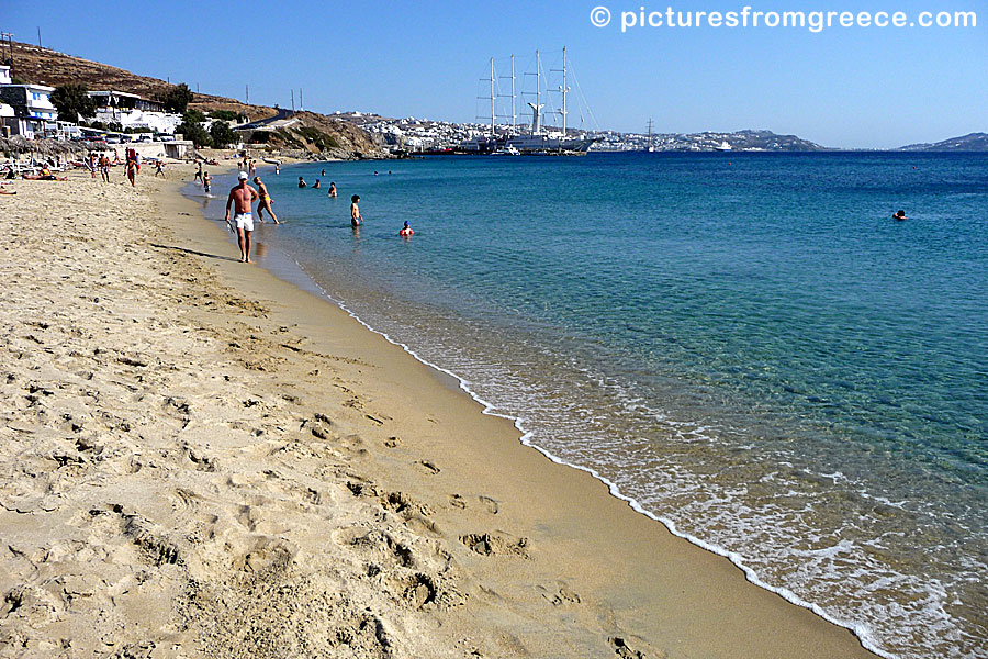 Troulos and Agios Stefanos are the beaches closest to Mykonos town.