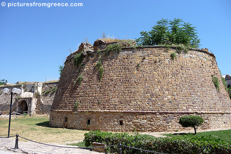 In the past, Chios town was surrounded by a wall. Today there are only parts remain of the old wall.