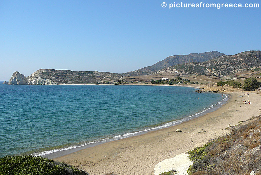 Mavrospilia beach in Kimolos is one of three very nice beaches in a row. The other beaches are Dekas and Ellinika.