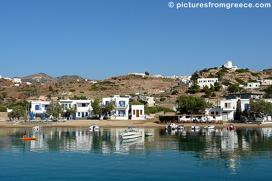 Kimolos port of Psathi is located a few kilometers from Chora. Here's a sandy beach, tavernas and accommodation.