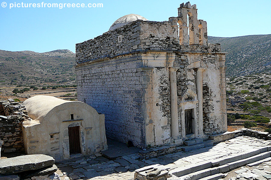 The former Apollo Temple Episkopi in Sikinos was rebuilt as a church and is now ruined,.